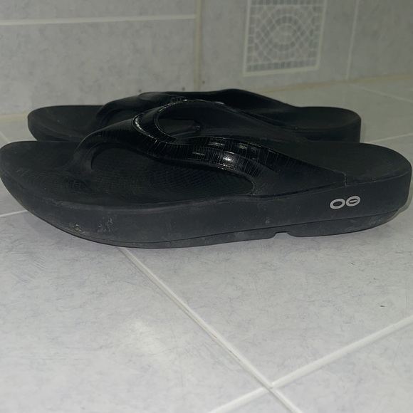 OOFOS - Picture 6 of 6